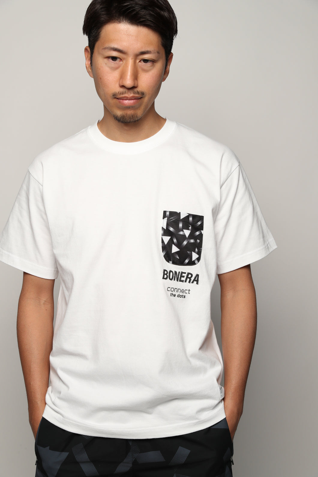 BNR-T182／ボネーラ(bonera)ポケットTシャツ（BLACK,WHITE）