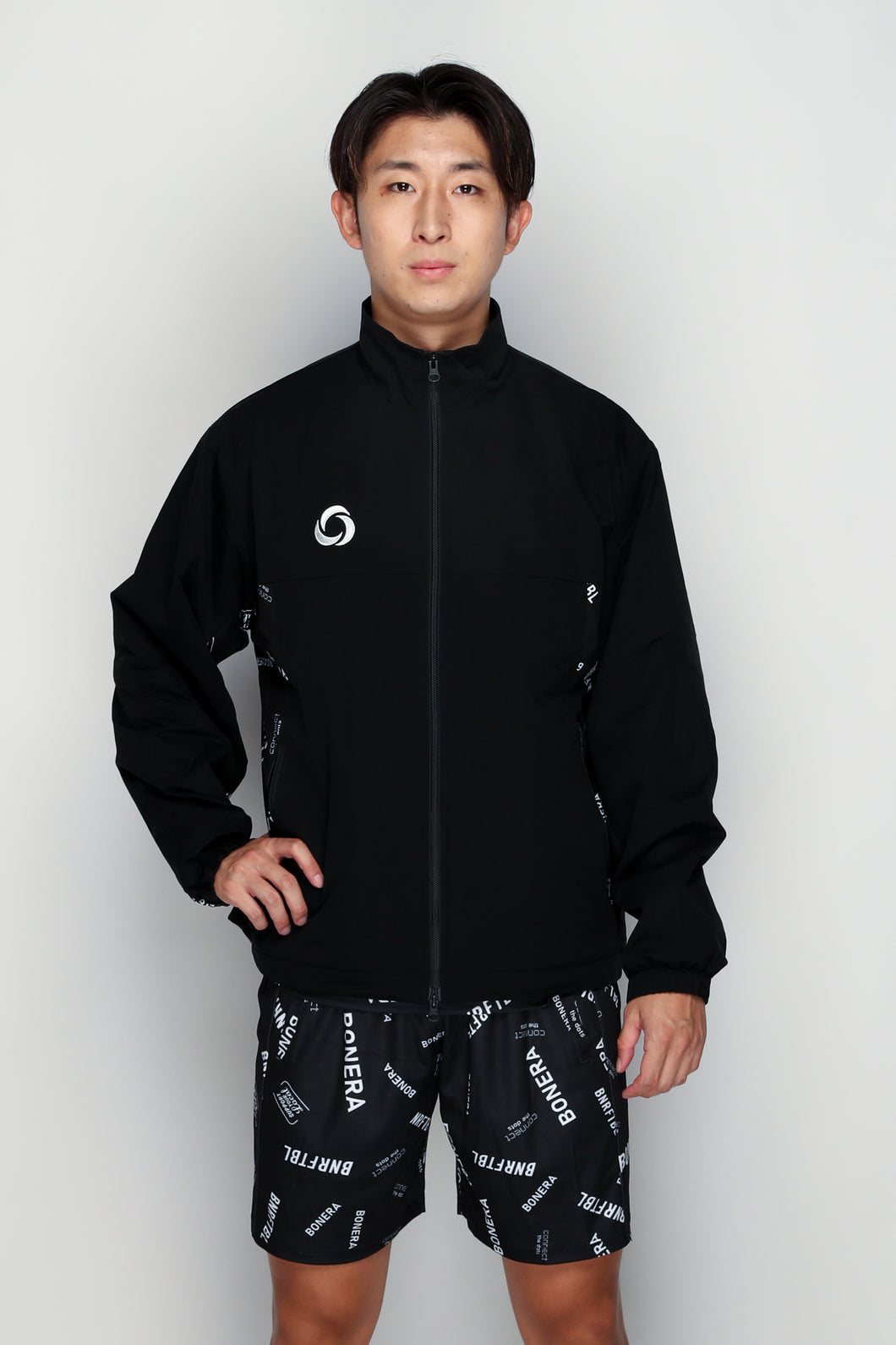 BNR-TJ094／ウインドブレーカージャケット（BLK,WHT)／bonera