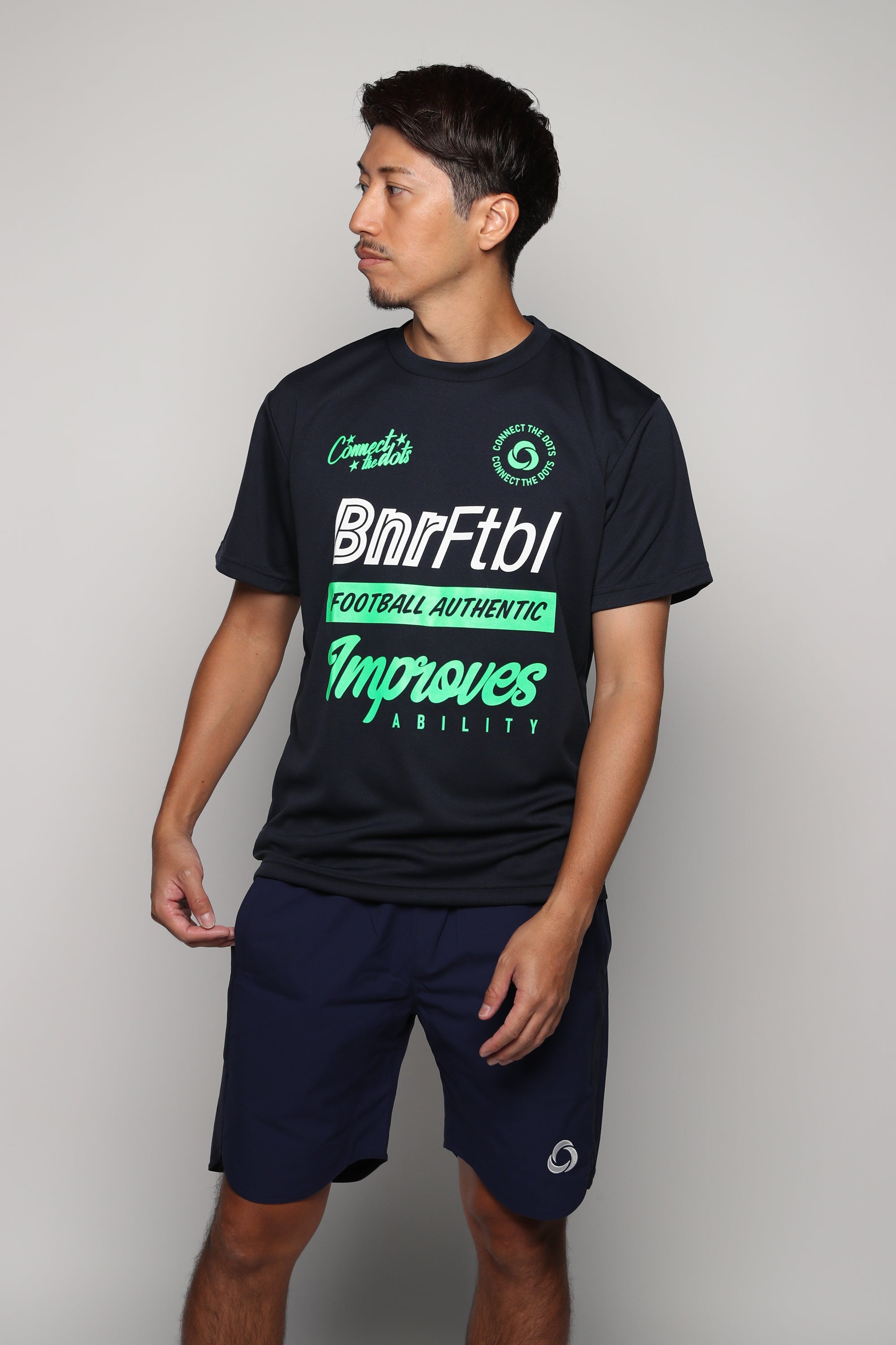 グラフィックプリントTシャツ(M ブラック): トップス｜Right-on