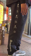 ギャラリービューアDG-MM002 | ストレッチアンセムパンツ/ mastermind JAPAN × BONERA DIAGに読み込んでビデオを見る
